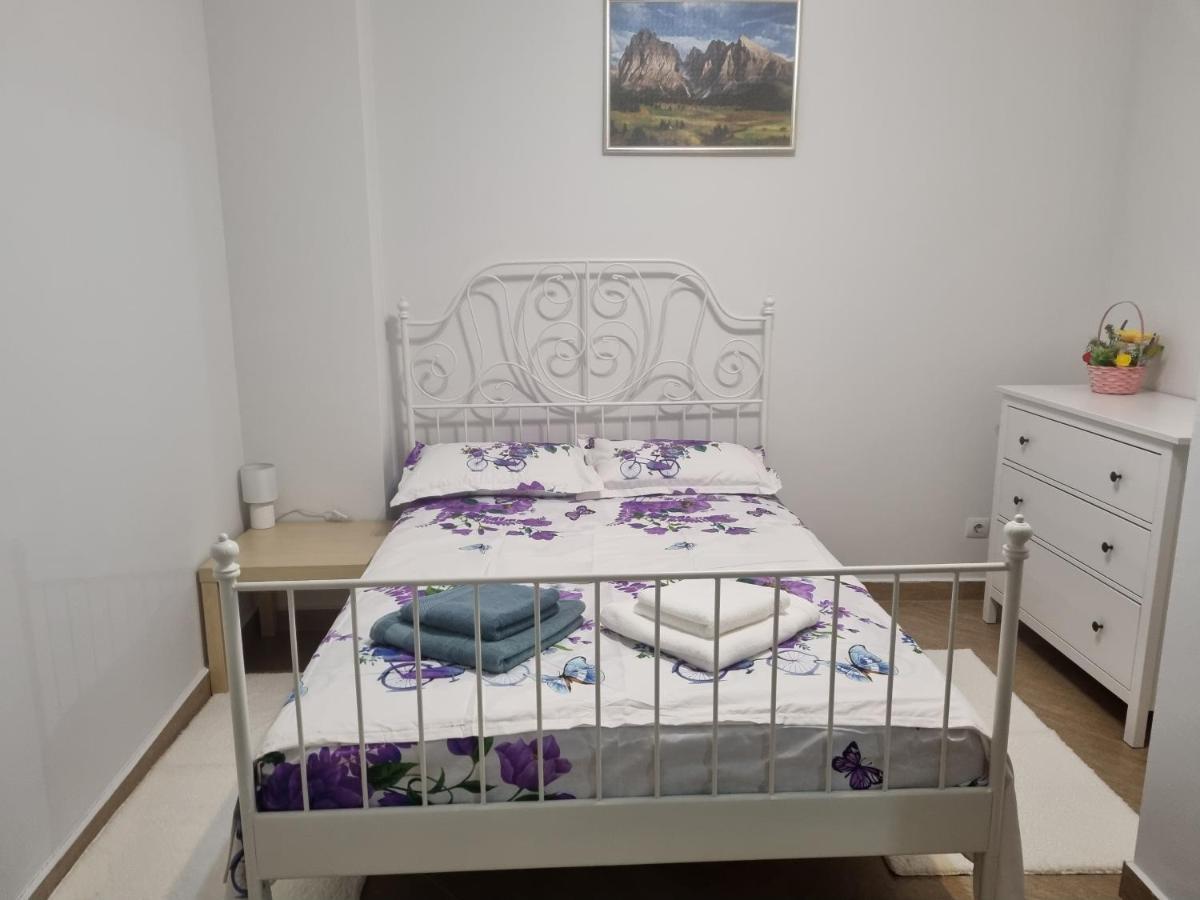 Апартаменти Apartament Zona Centrala Клуж-Напока Екстер'єр фото