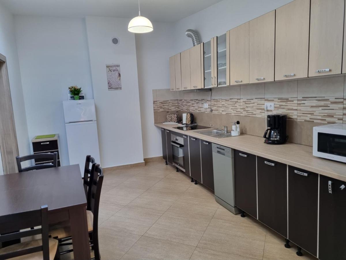 Апартаменти Apartament Zona Centrala Клуж-Напока Екстер'єр фото